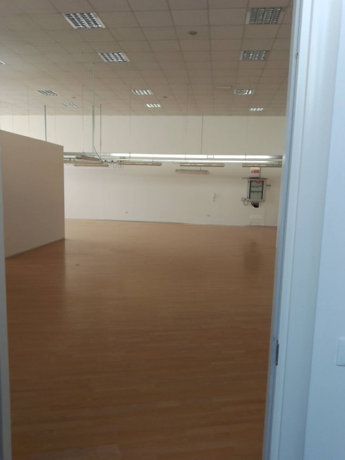 Capannone in affitto a Cerreto Guidi