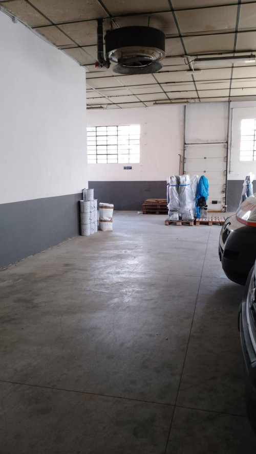 Fondo Artigianale in affitto a Forlì