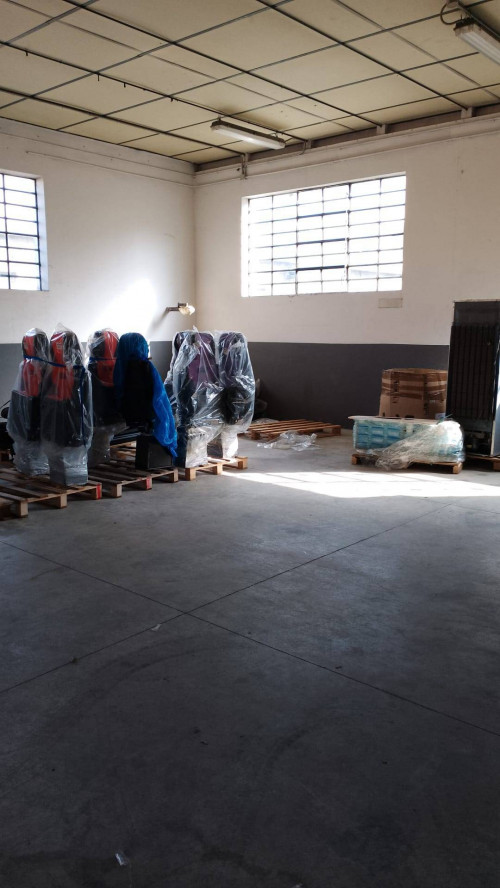 Fondo Artigianale in affitto a Forlì