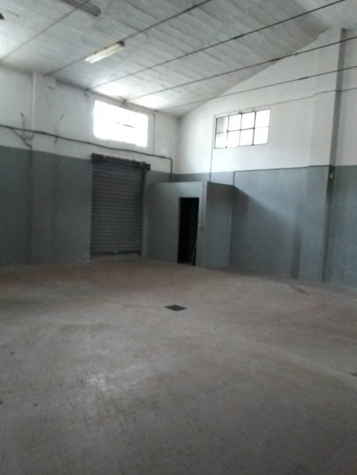 Fondo Commerciale in affitto a Cerreto Guidi