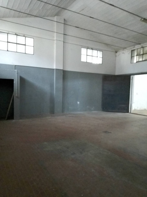 Fondo Commerciale in affitto a Cerreto Guidi