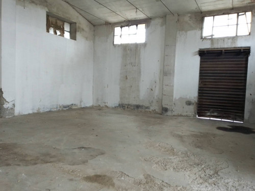 Fondo Commerciale in affitto a Cerreto Guidi