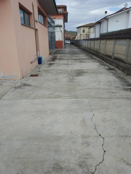 Fondo Artigianale in vendita a Cerreto Guidi