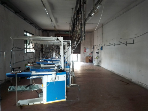 Fondo Artigianale in vendita a Cerreto Guidi