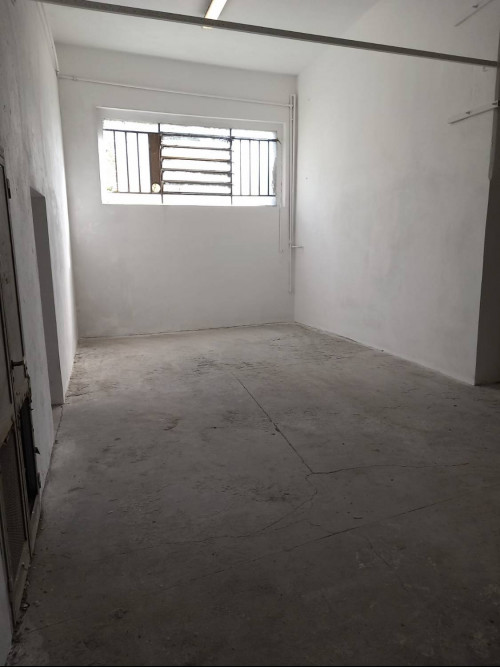 Fondo Artigianale in affitto a Vicopisano