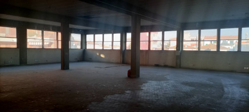 Fondo Artigianale in affitto a Empoli