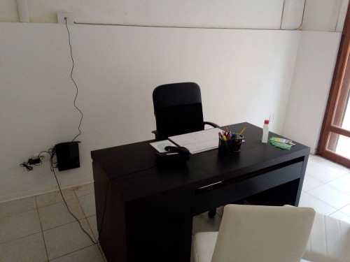 Fondo Commerciale in affitto a Castelfiorentino