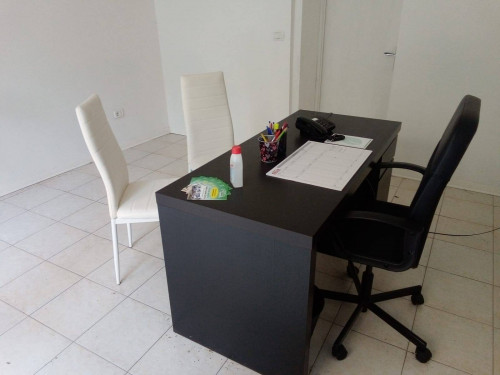 Fondo Commerciale in affitto a Castelfiorentino