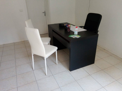 Fondo Commerciale in affitto a Castelfiorentino