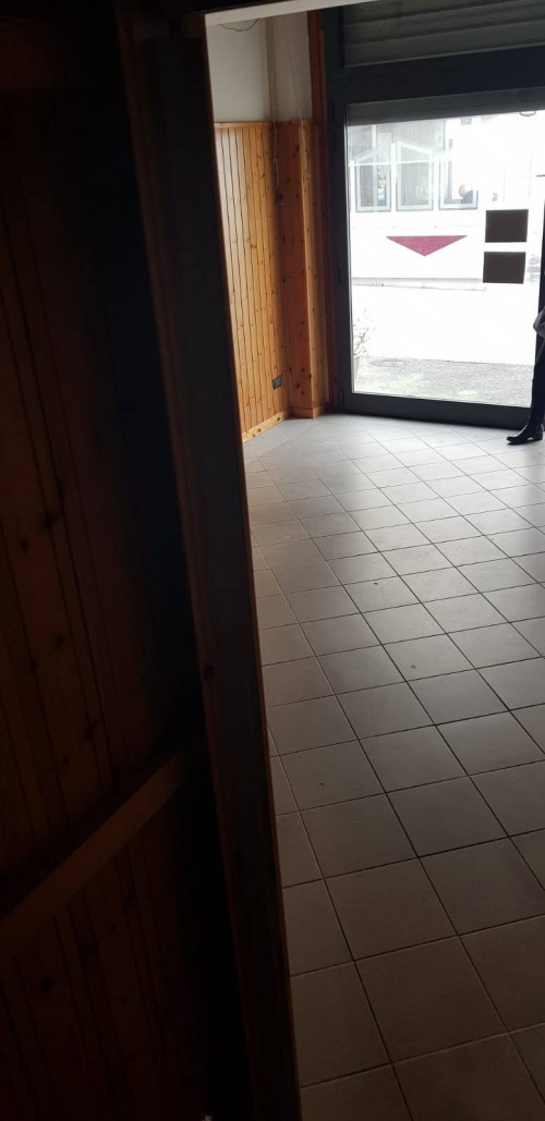 Negozio in affitto a Empoli