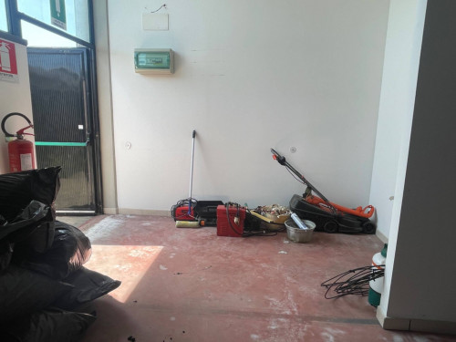 Magazzino in affitto a Cerreto Guidi