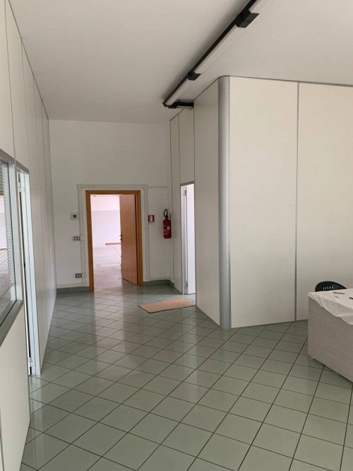 Laboratorio Artigianale in affitto a Forlì