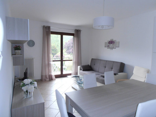 Appartamento in affitto a Valganna