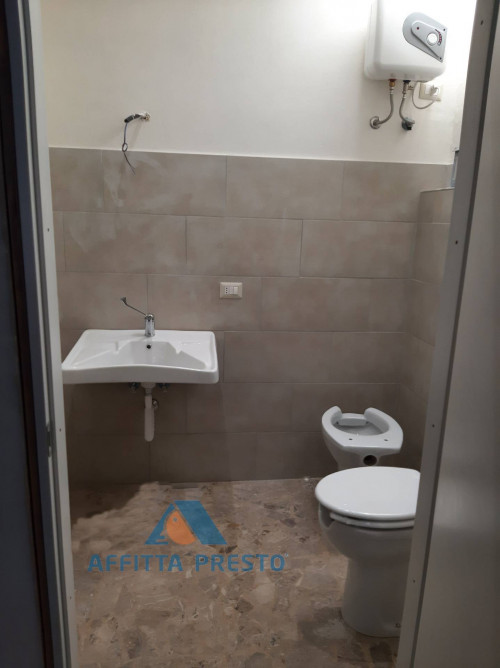 Fondo Commerciale in affitto a San Miniato