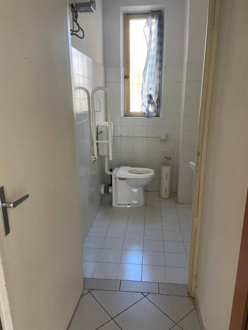 Fondo Commerciale in affitto a Empoli