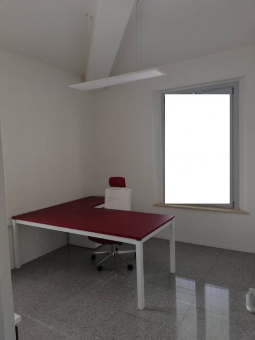 Ufficio in affitto a Poggibonsi