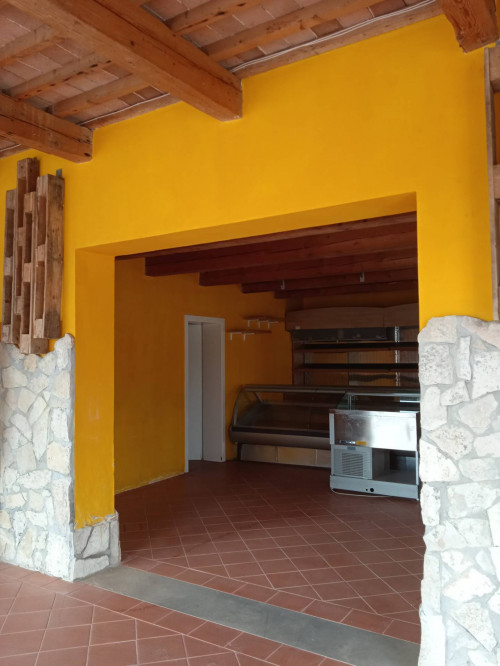 Negozio in affitto a Gambettola