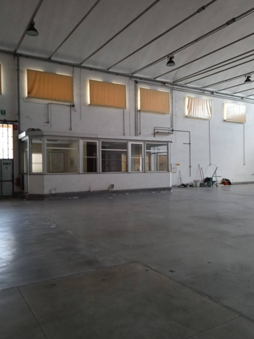 Capannone in affitto a Gambettola