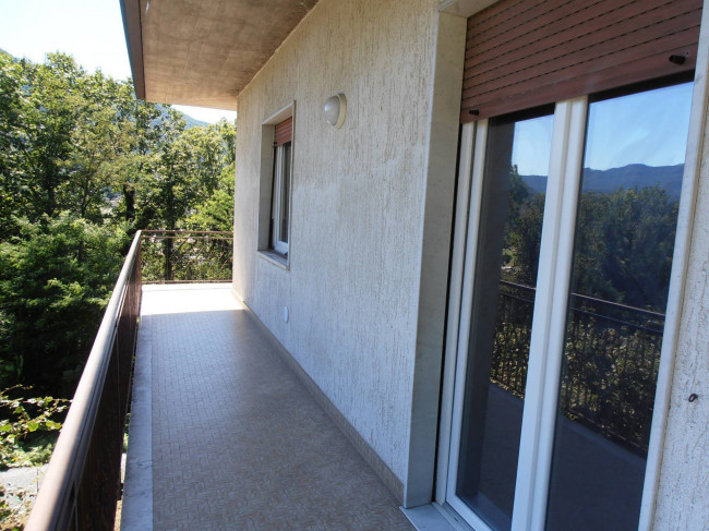 Appartamento in affitto a Montegrino Valtravaglia