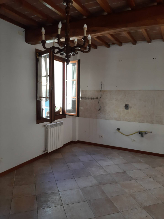 Appartamento in affitto a Montespertoli