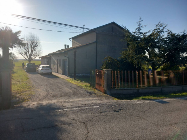 Casa indipendente in vendita a Ravenna