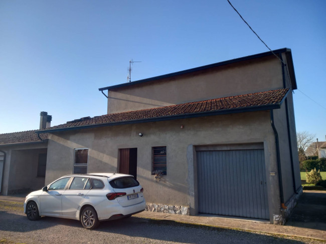 Casa indipendente in vendita a Ravenna