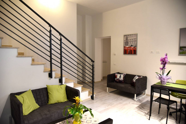 Casa semi indipendente in vendita a Campi Bisenzio