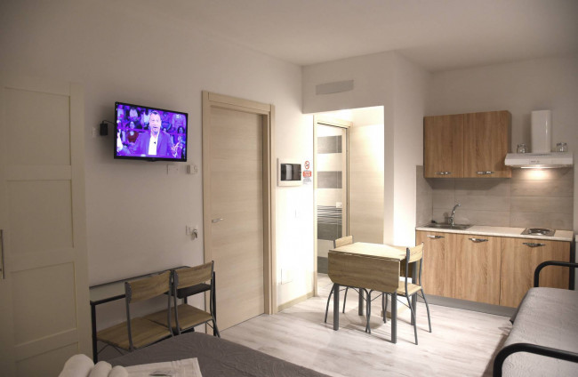 Casa semi indipendente in vendita a Campi Bisenzio