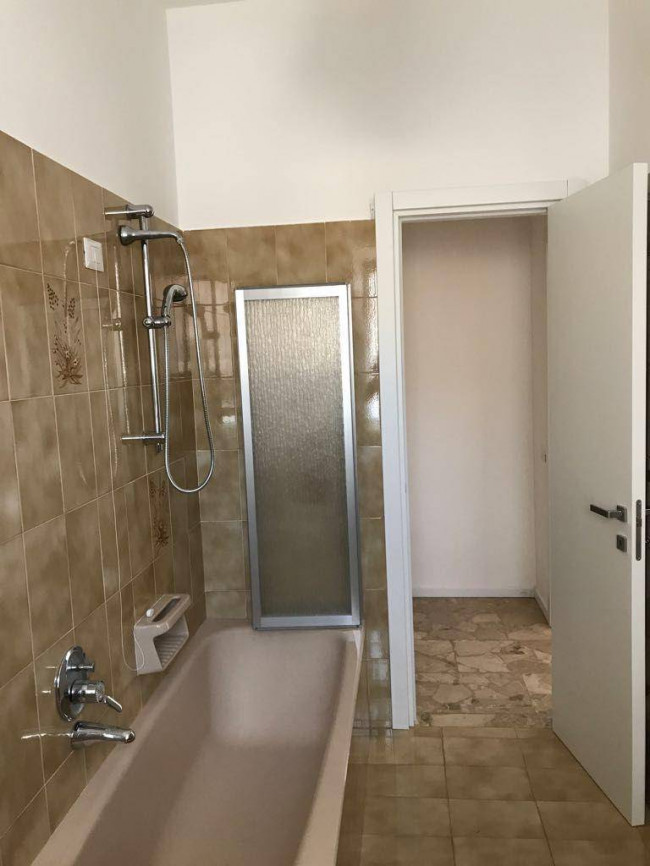 Stanza in affitto a Castellanza