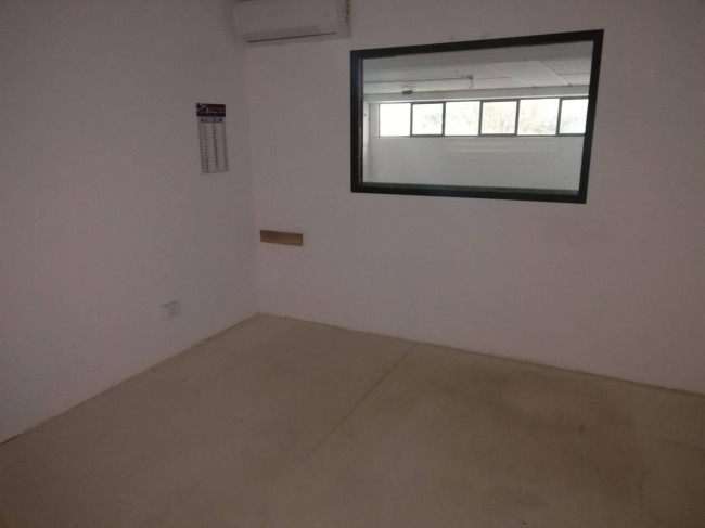 Fondo Artigianale in affitto a Certaldo