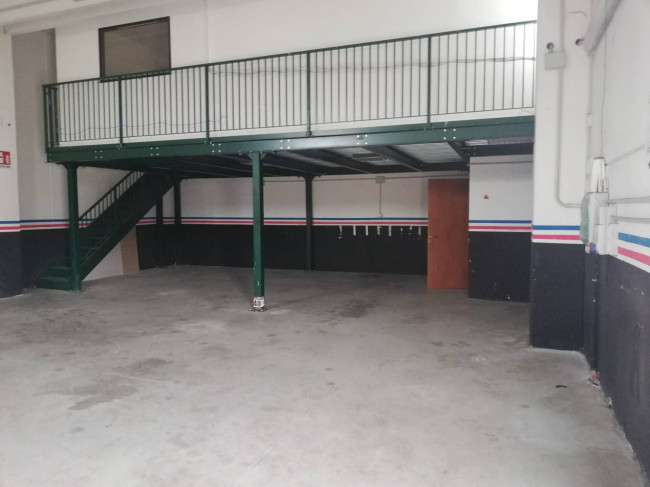 Fondo Artigianale in affitto a Certaldo