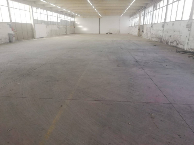 Fondo Artigianale in affitto a Castelfiorentino