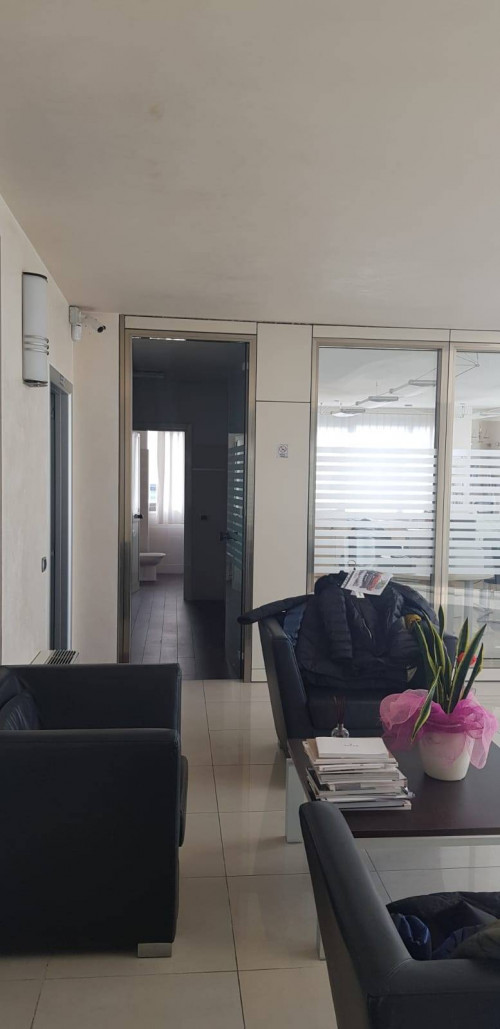 Fondo Artigianale in affitto a Empoli