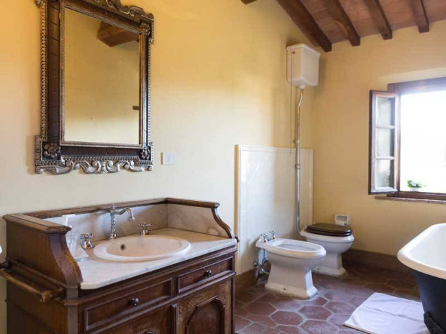 Appartamento in affitto a Pontedera