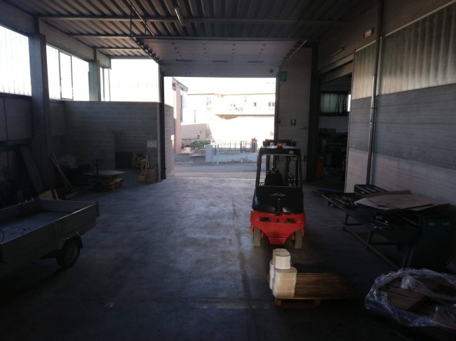 Capannone in affitto a Castelfiorentino