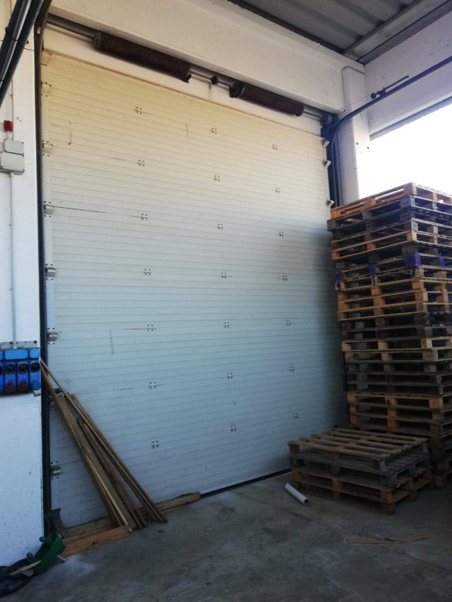 Capannone in affitto a Castelfiorentino