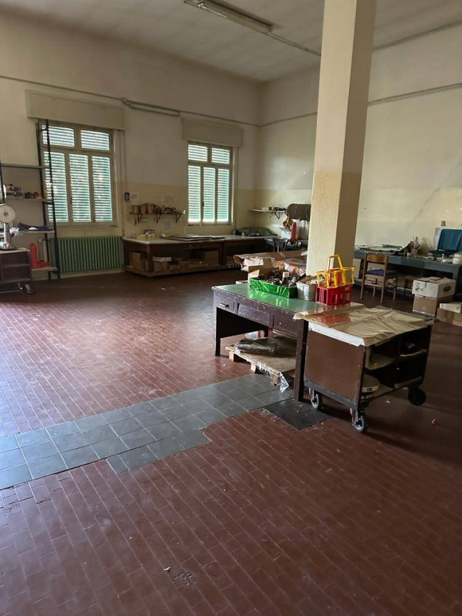 Laboratorio Artigianale in affitto a Rocca San Casciano