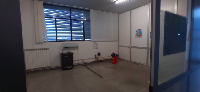 Capannone in vendita a Empoli