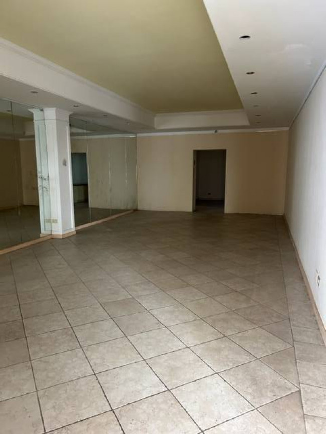 Fondo Commerciale in vendita a Empoli