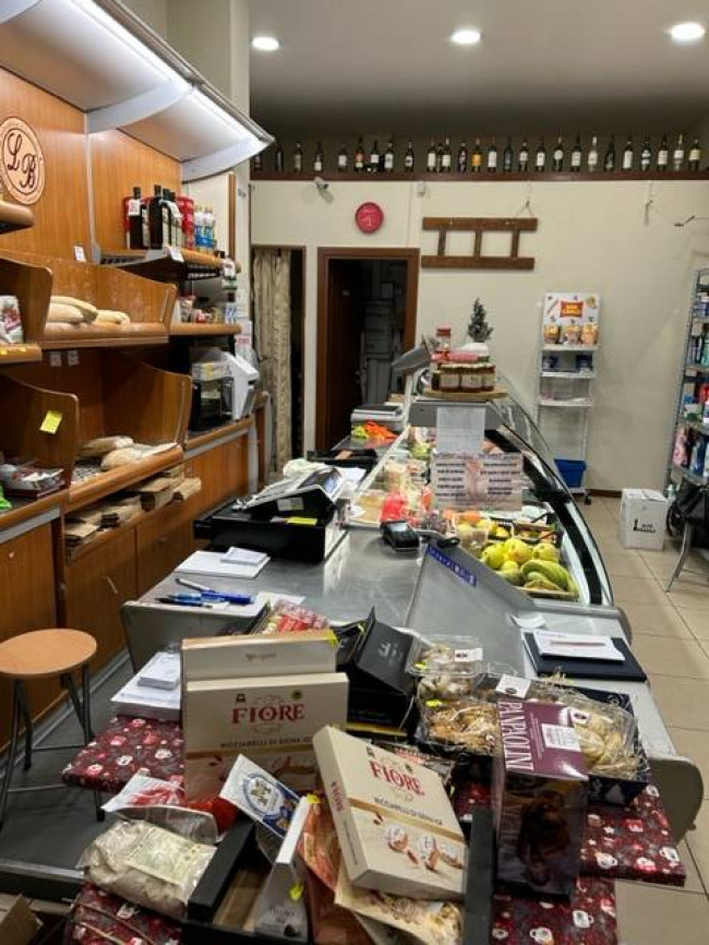 Attività/licenza in vendita a Empoli