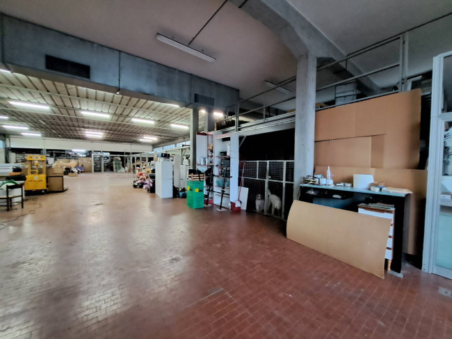 Capannone in vendita a Empoli