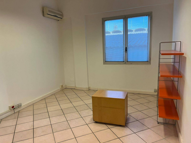 Magazzino in affitto a Fucecchio