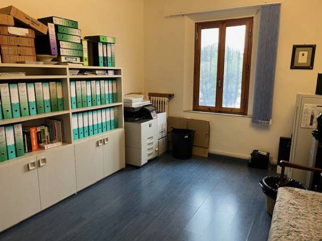Ufficio in affitto a Montespertoli