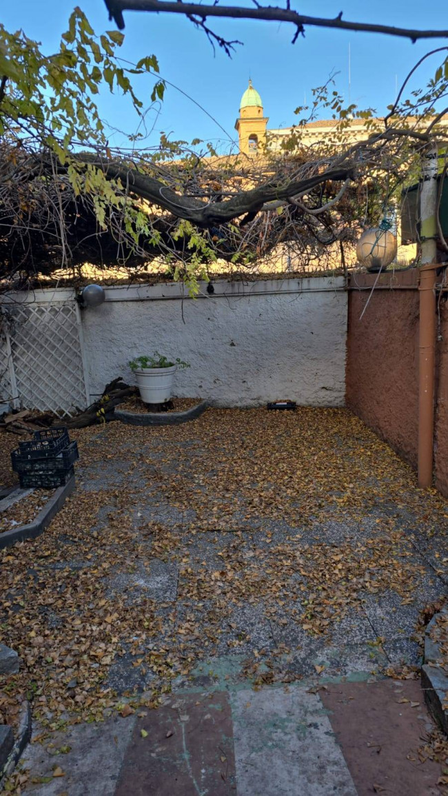 Fondo Commerciale in affitto a Forlì