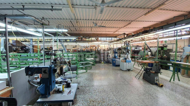 Fondo Artigianale in vendita a Lamporecchio