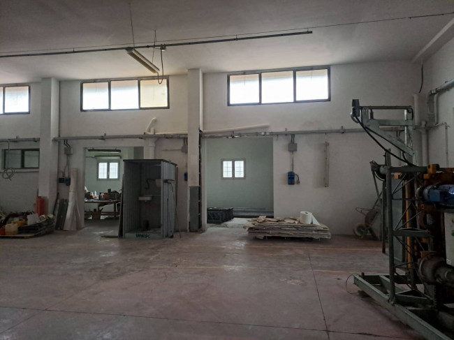 Laboratorio Artigianale in affitto a Empoli