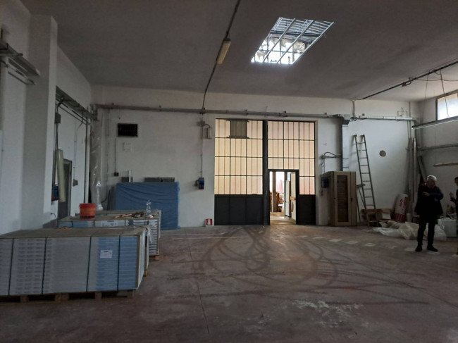 Laboratorio Artigianale in affitto a Empoli