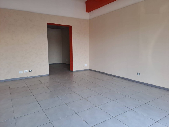 Fondo Artigianale in affitto a Empoli