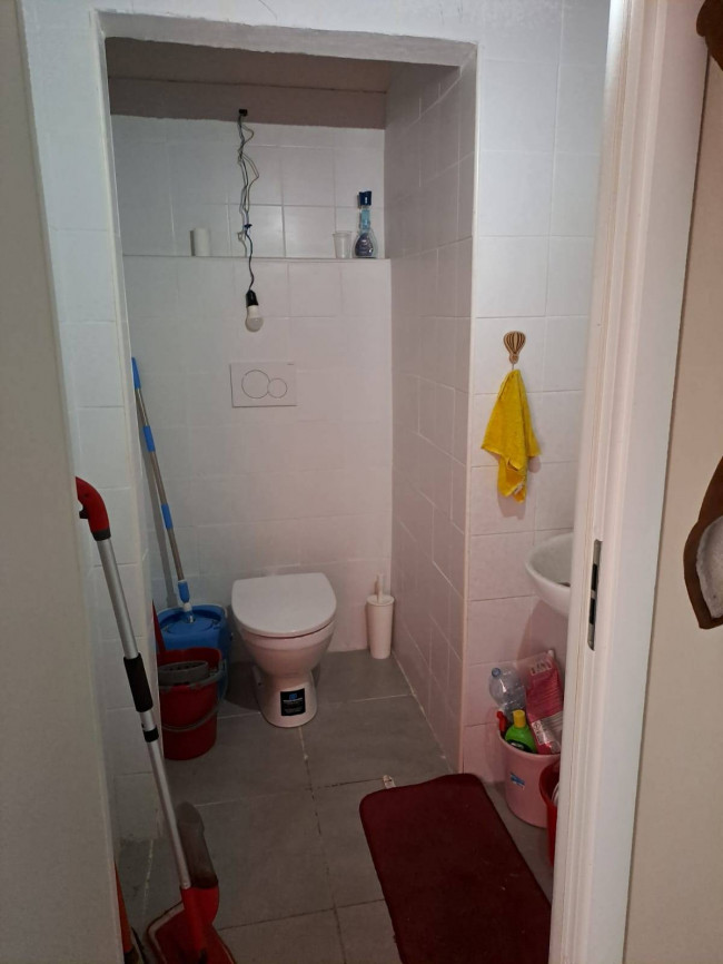 Fondo Artigianale in affitto a Empoli