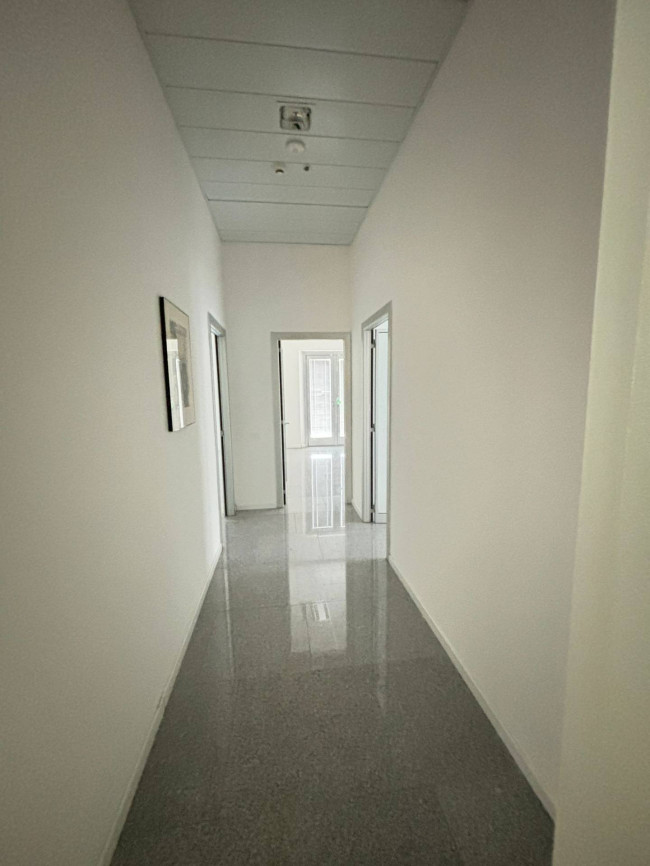 Ufficio in affitto a Poggibonsi